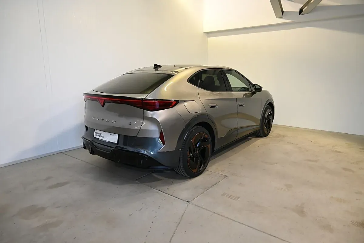 Cupra Tavascan 2026 photo 2