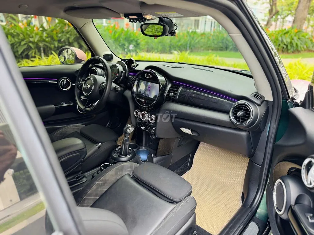 Mini Cooper S 2019 photo 4