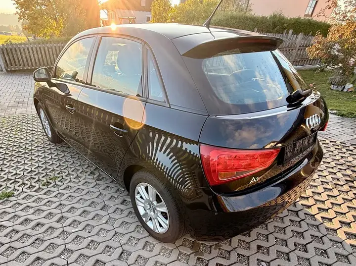 Audi A1