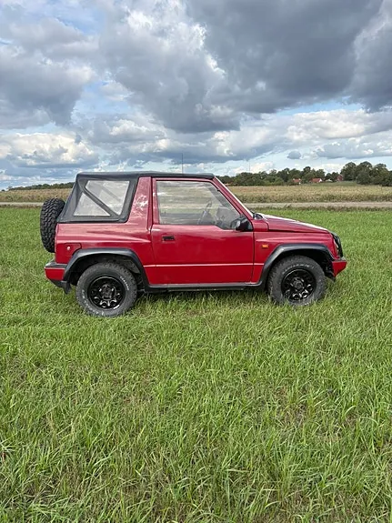 Suzuki Vitara 1990 photo 4