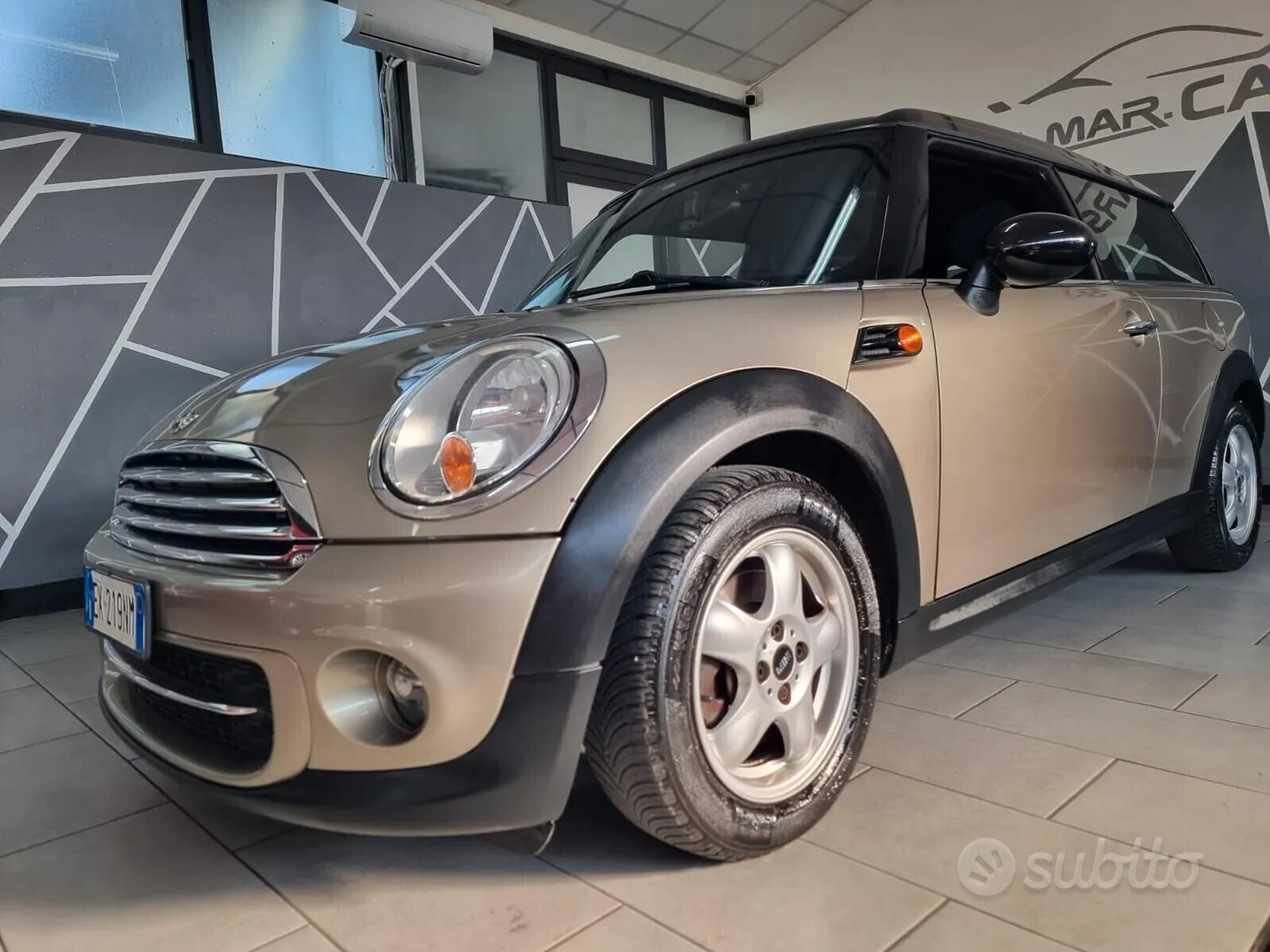 Mini Mini Clubman 2011 photo 4