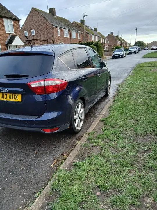 Ford C-Max 2013 photo 4