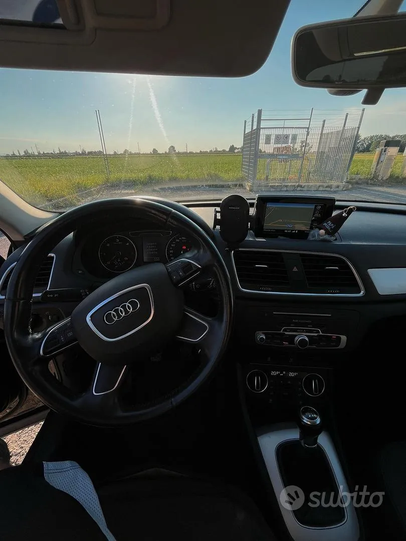Audi Q3 2016 photo 3