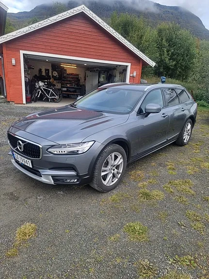 Volvo V90 Cross Country