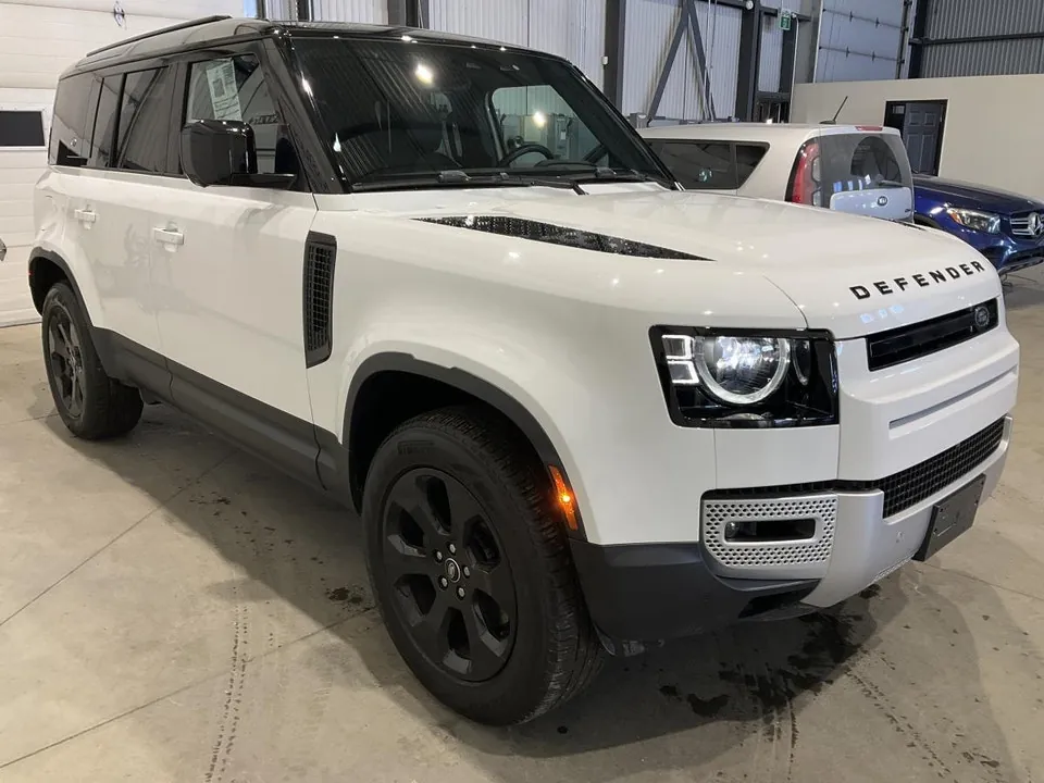 Land Rover Defender 2023 photo 5