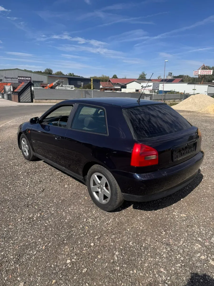 Audi A3 1999 photo 3
