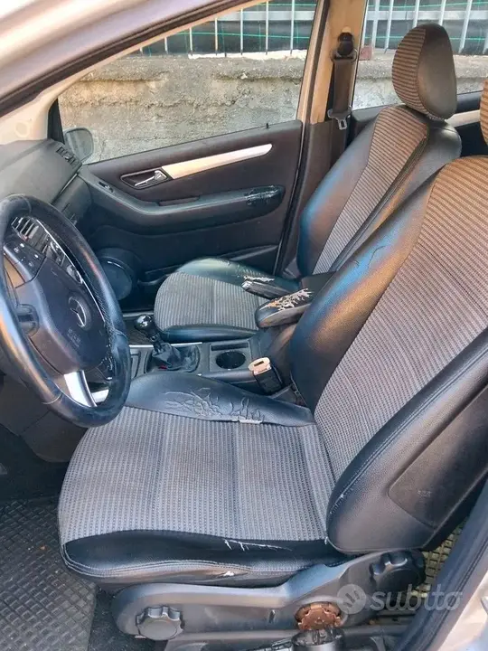 Mercedes-Benz B-Class 2008 photo 4