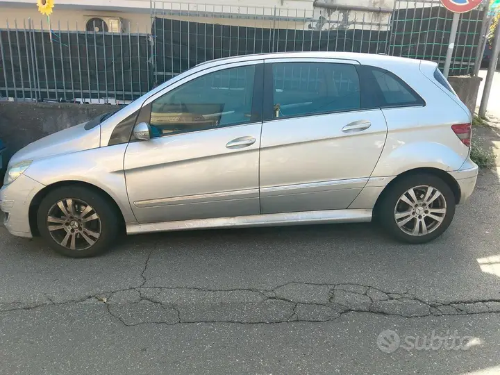 Mercedes-Benz B-Class