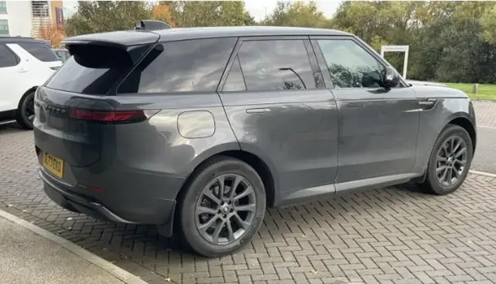 Land Rover Range Rover Sport 2023 photo 4