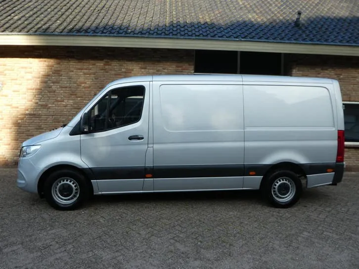Mercedes-Benz Sprinter 2019 photo 2