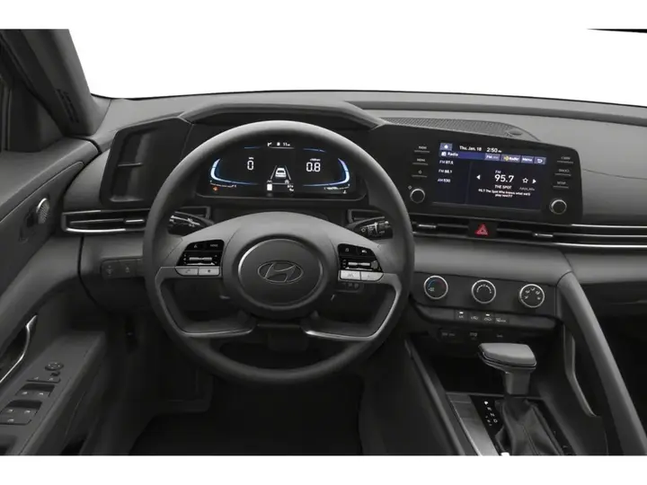 Hyundai Elantra 2025 photo 4