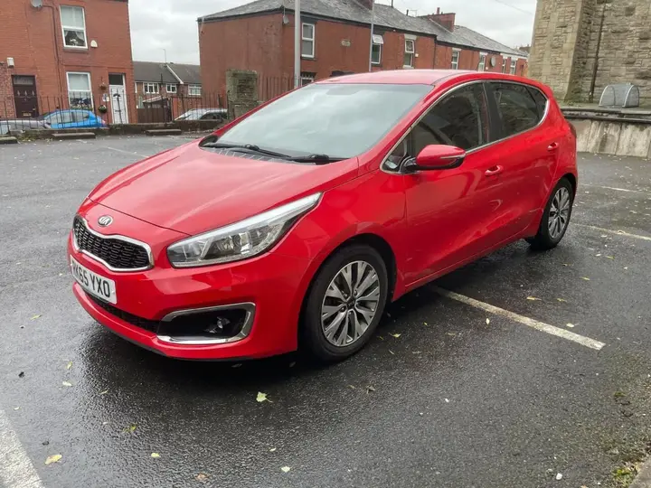 Kia Ceed 2015 photo 2