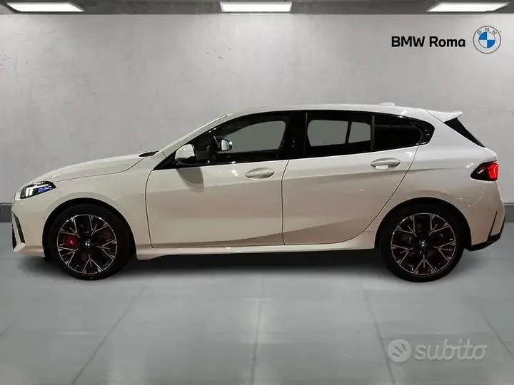 BMW 1 Series 2026 photo 4