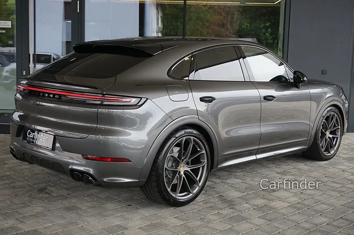 Porsche Cayenne 2024 photo 3