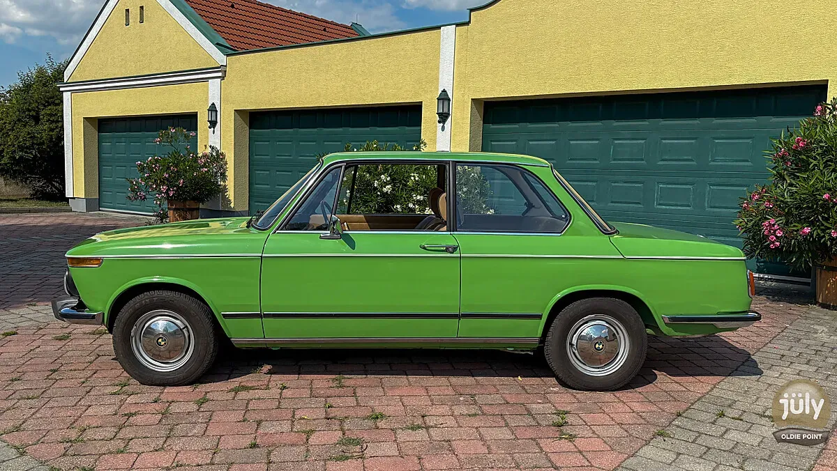 BMW 1502 1977 photo 3