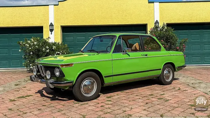 BMW 1502