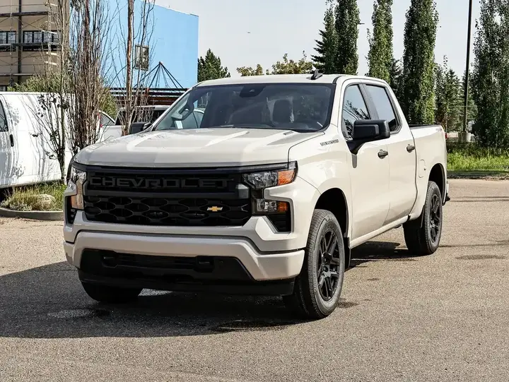 Chevrolet Silverado 1500 2026 photo 4