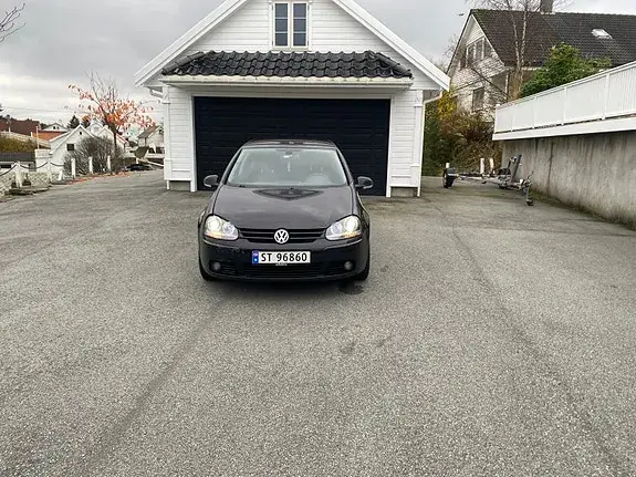 Volkswagen Golf 5 2005 photo 2