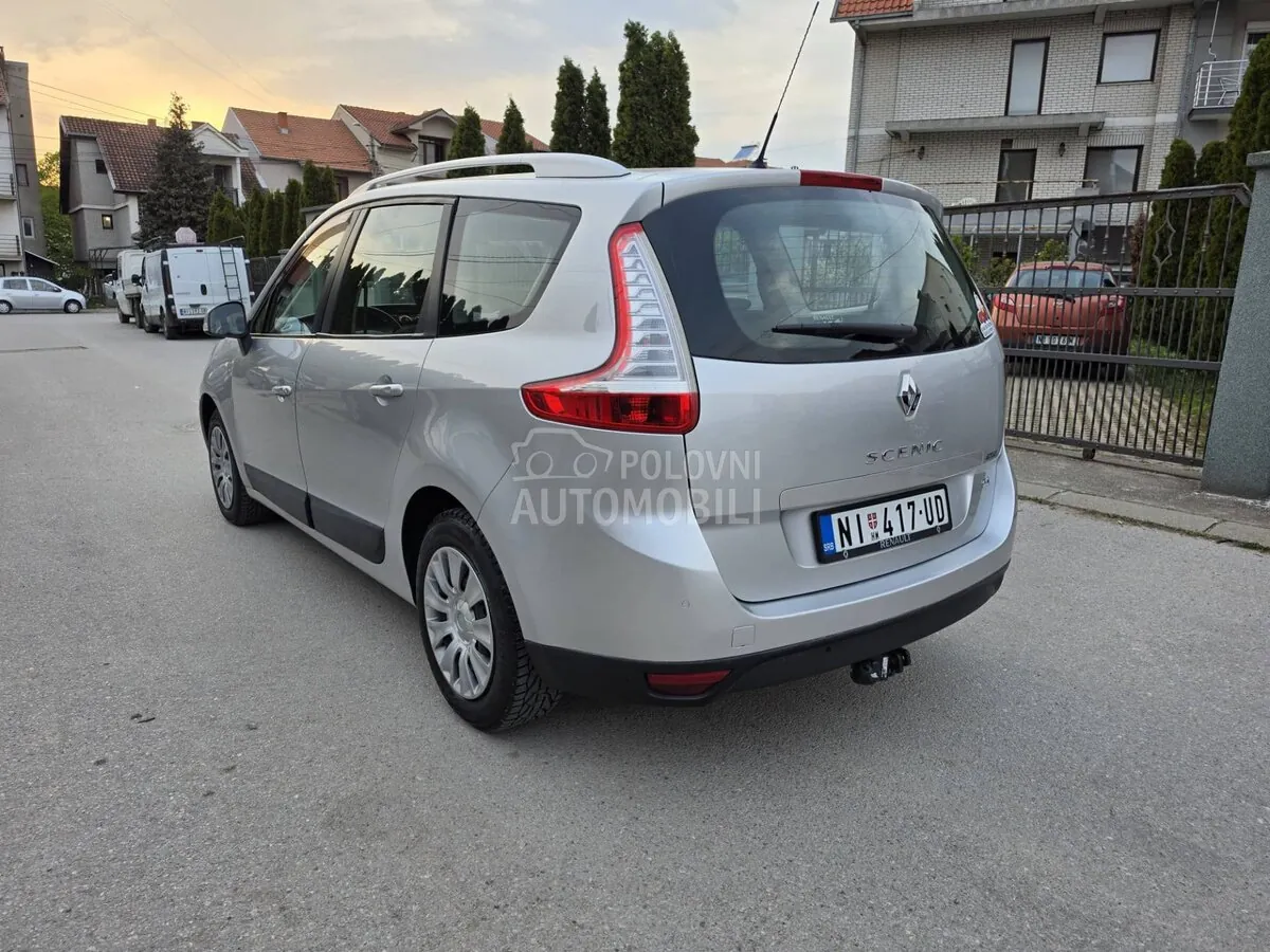 Renault Grand Scenic 2012 photo 5