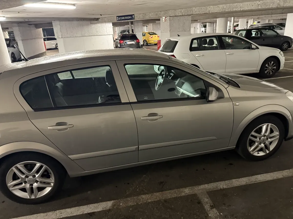 Opel Astra 2007 photo 3