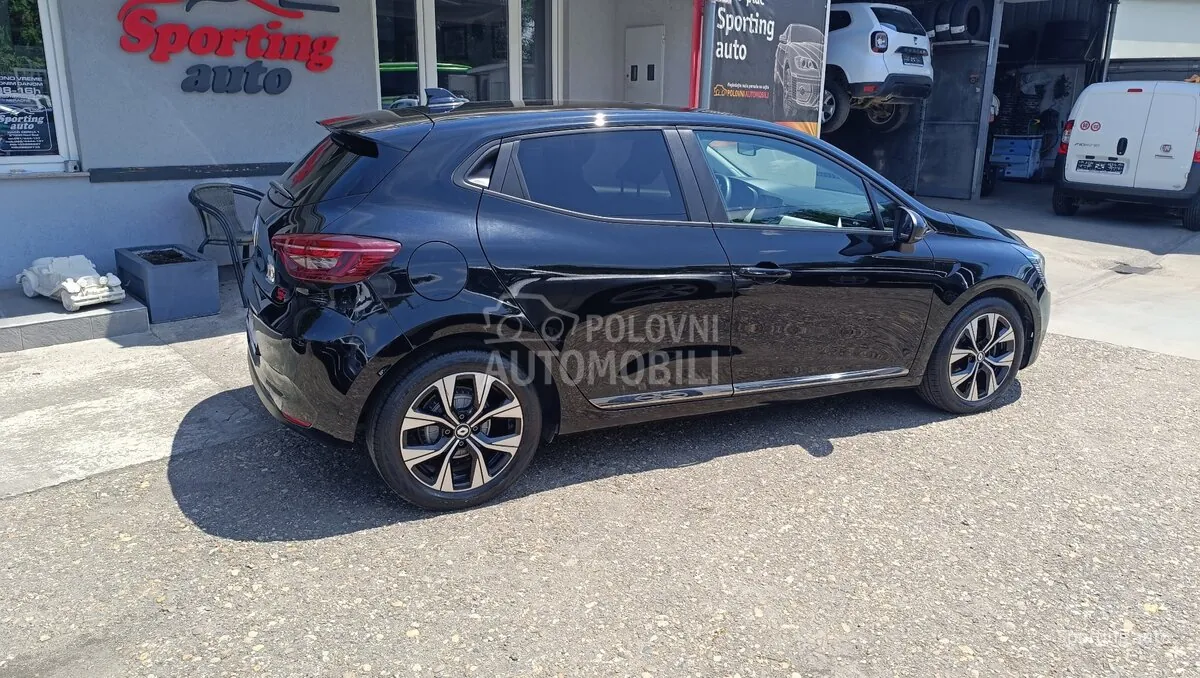 Renault Clio 2023 photo 2