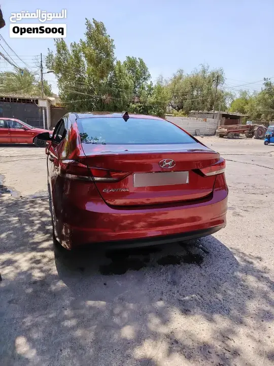 Hyundai Elantra 2018 photo 3