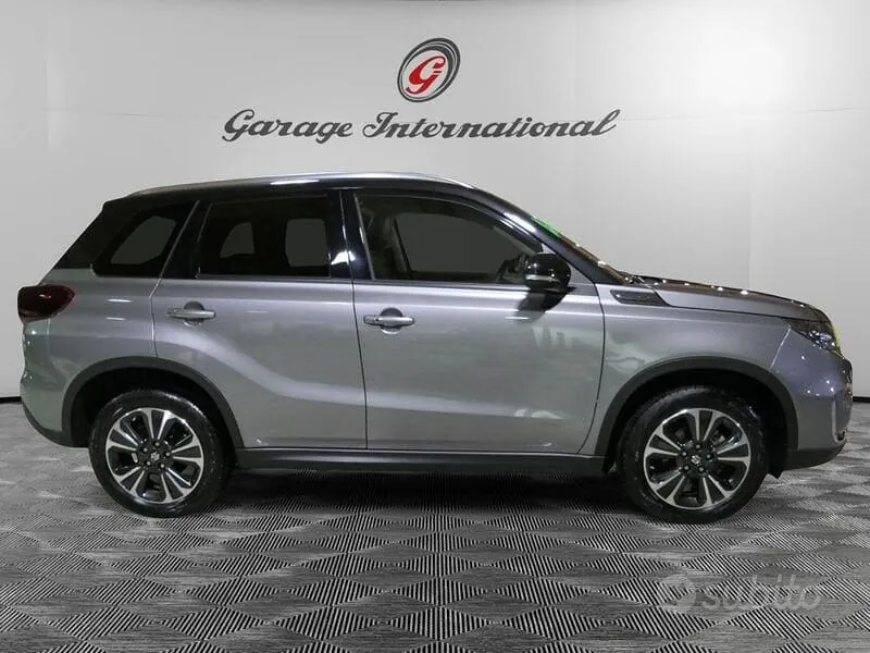 Suzuki Vitara 2023 photo 3