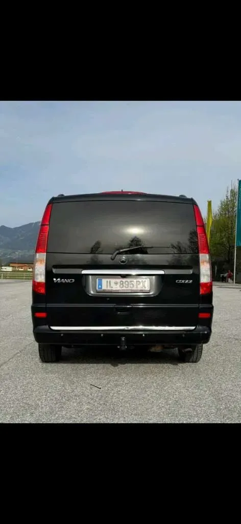 Mercedes-Benz Viano 2010 photo 3