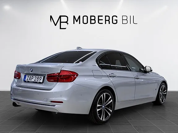 BMW 330E 2018 photo 5