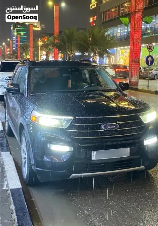 Ford Explorer 2022 photo 4