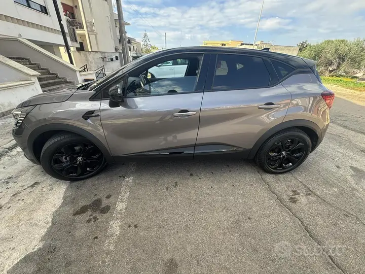 Renault Captur 2022 photo 3