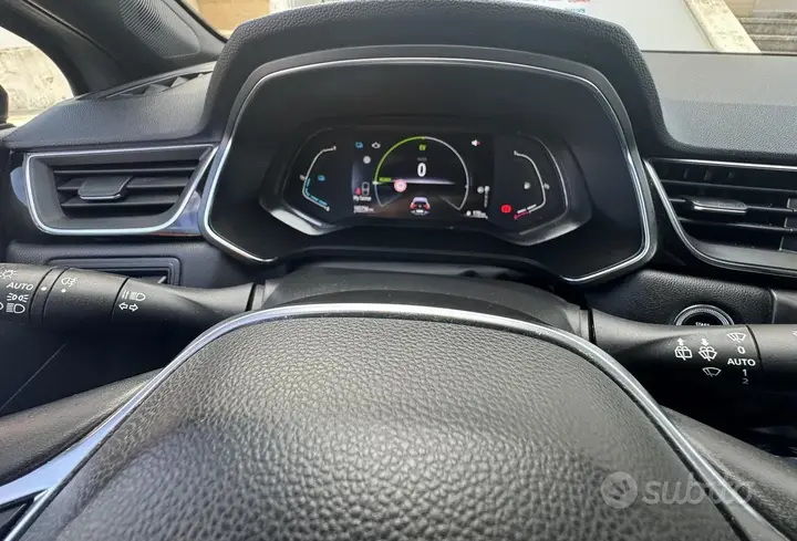 Renault Captur 2022 photo 2