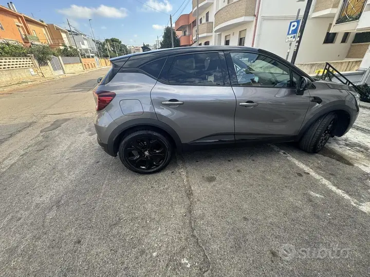 Renault Captur 2022 photo 4