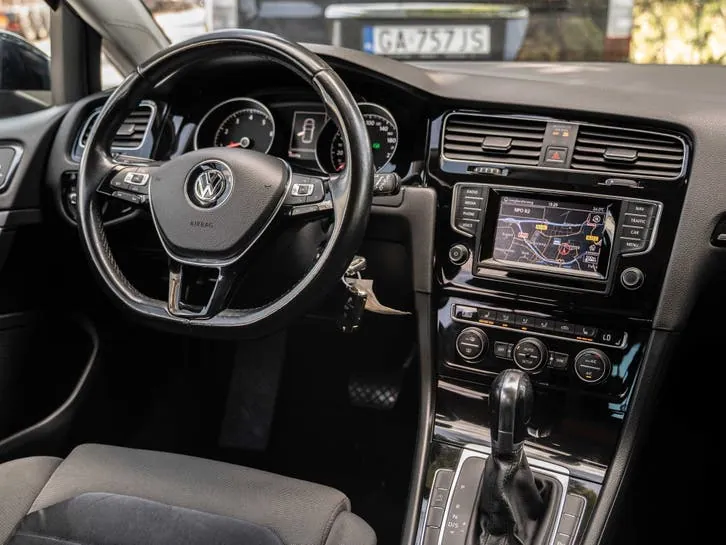 Volkswagen Golf 2014 photo 2