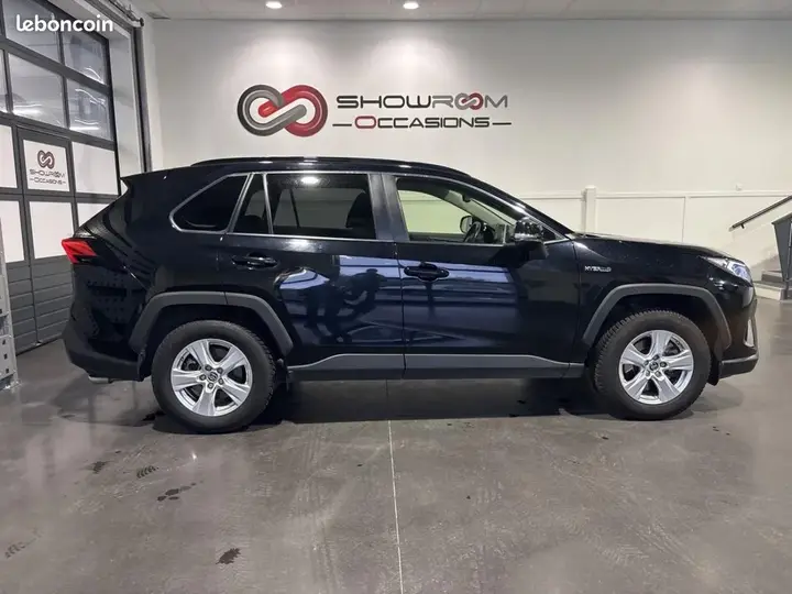 Toyota Rav4 2021 photo 4