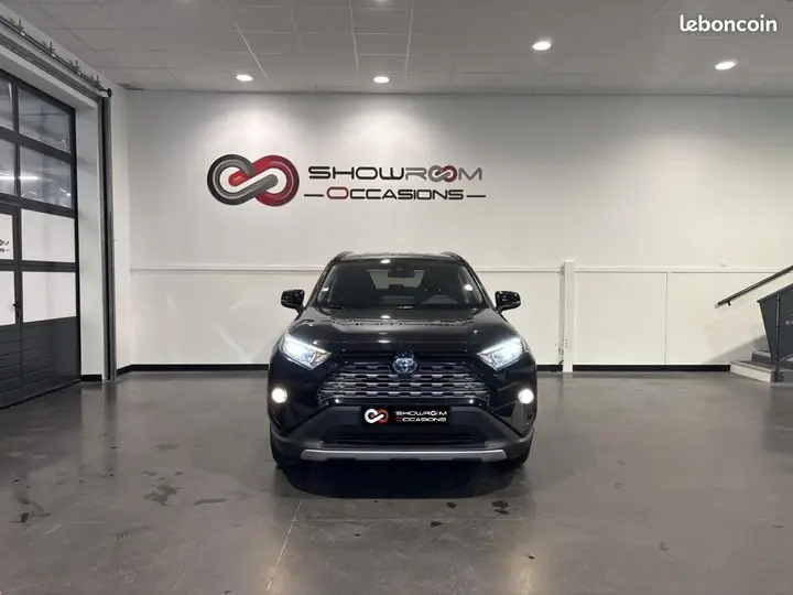 Toyota Rav4 2021 photo 2