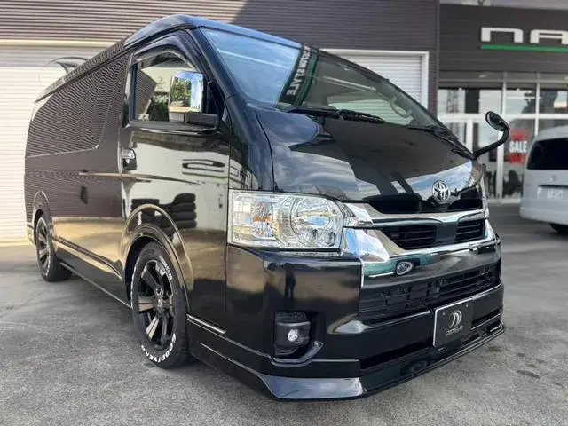 Toyota Hiace Wagon 2023 photo 4
