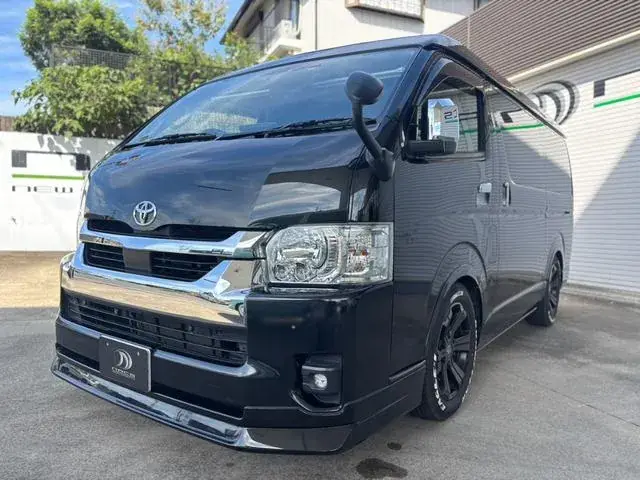 Toyota Hiace Wagon 2023 photo 5