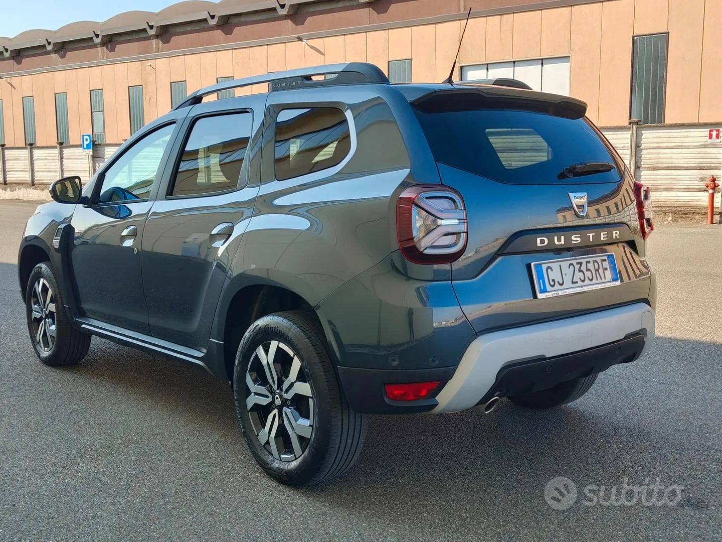 Dacia Duster 2022 photo 2