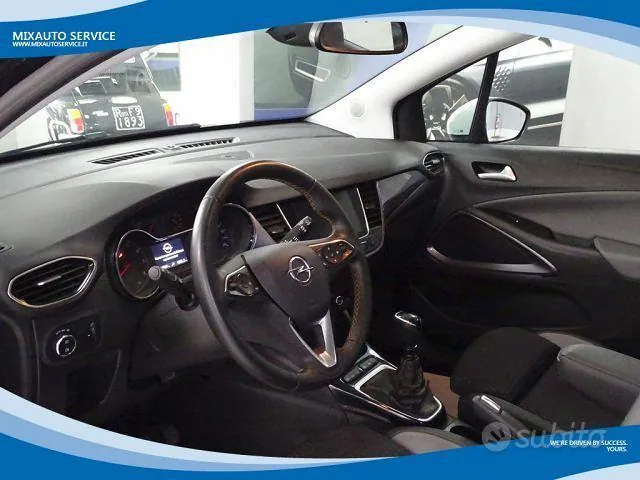 Opel Crossland X 2020 photo 3