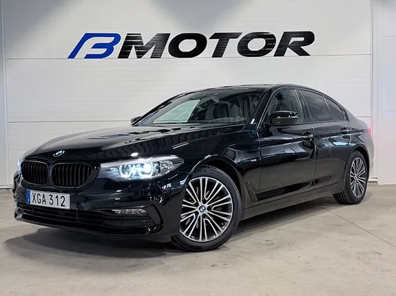 BMW 520I