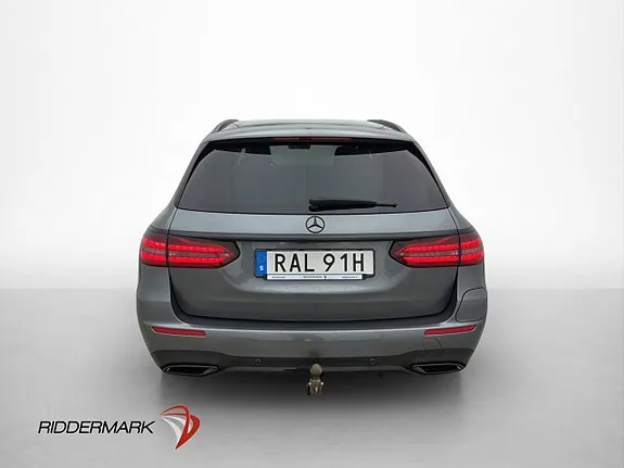 Mercedes-Benz E300 2023 photo 4