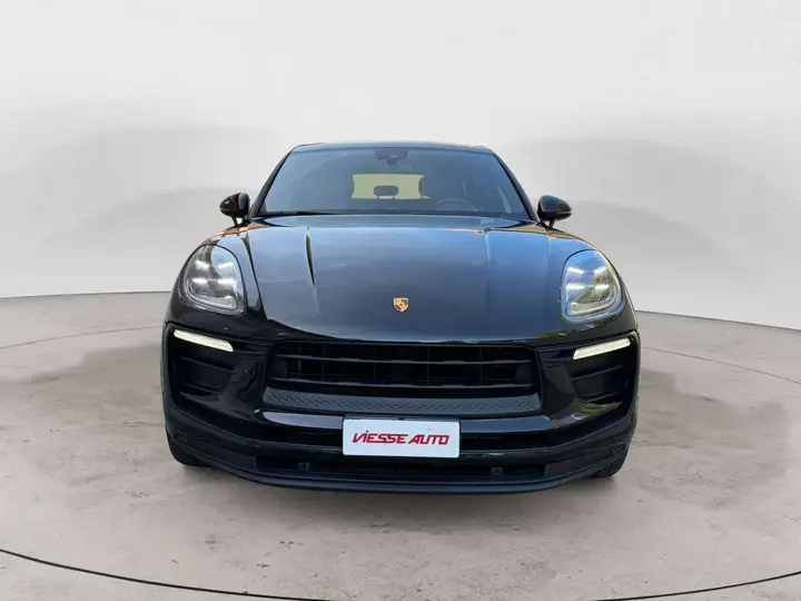 Porsche Macan 2022 photo 2