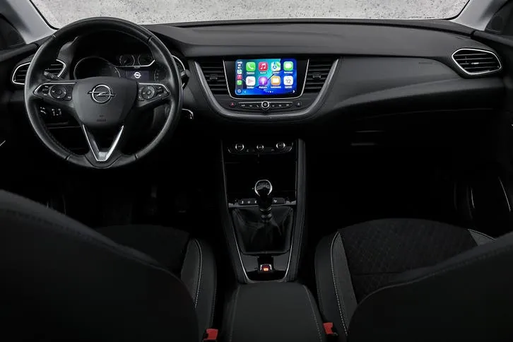 Opel Grandland X 2021 photo 2
