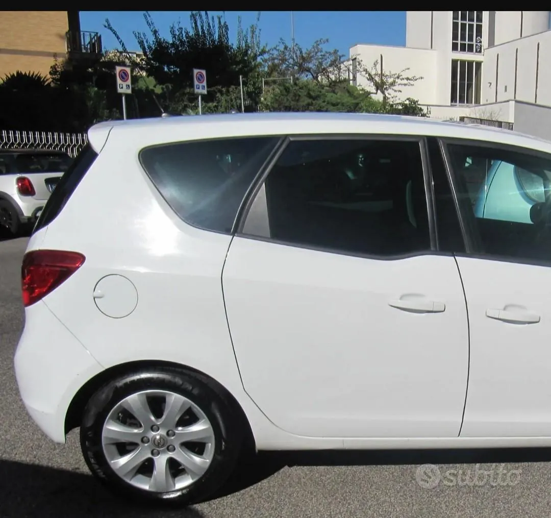 Opel Meriva 2013 photo 3