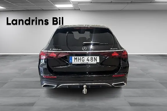 Mercedes-Benz E300 De 2025 photo 5