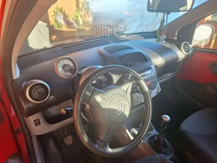 Citroen C1 2009 photo 3