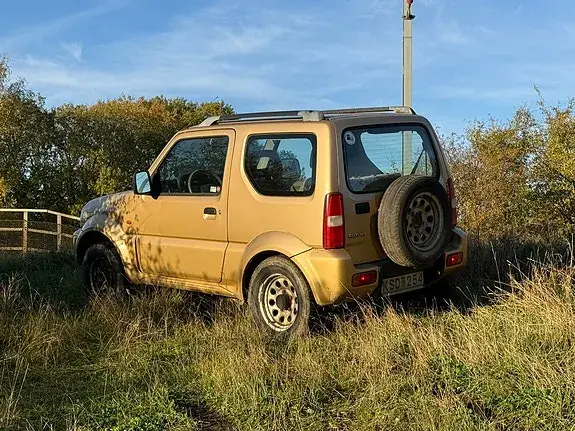 Suzuki Jimny 1998 photo 3