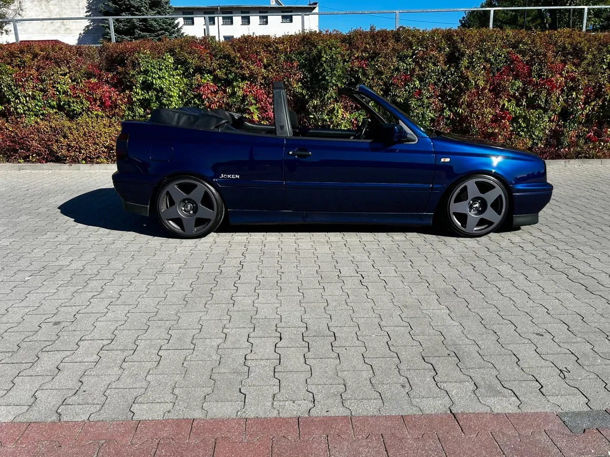 Volkswagen Golf 1998 photo 2
