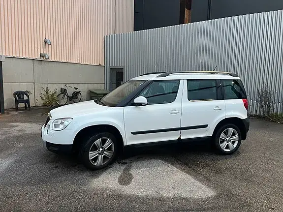 Skoda Yeti 2012 photo 2
